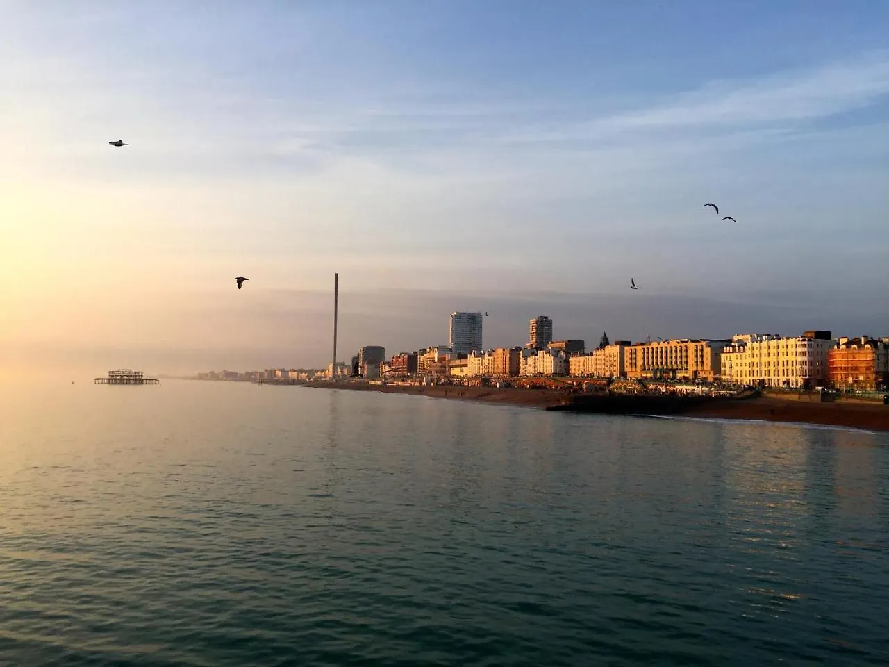 Brighton'S Best Big House - By My Getaways 아파트